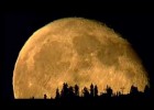 Big Moon Rising over Vancouver | Recurso educativo 680817